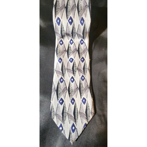 Contissima Other - Contissima Classic Handmade Silk Necktie Made In Italy With Geometric Pattern